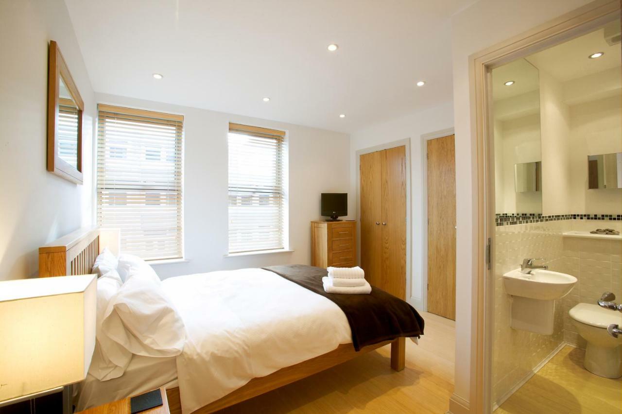 2 Bed 2 Bath At Pelican Hse In Newbury - Free Secure, Allocated Parking Zewnętrze zdjęcie
